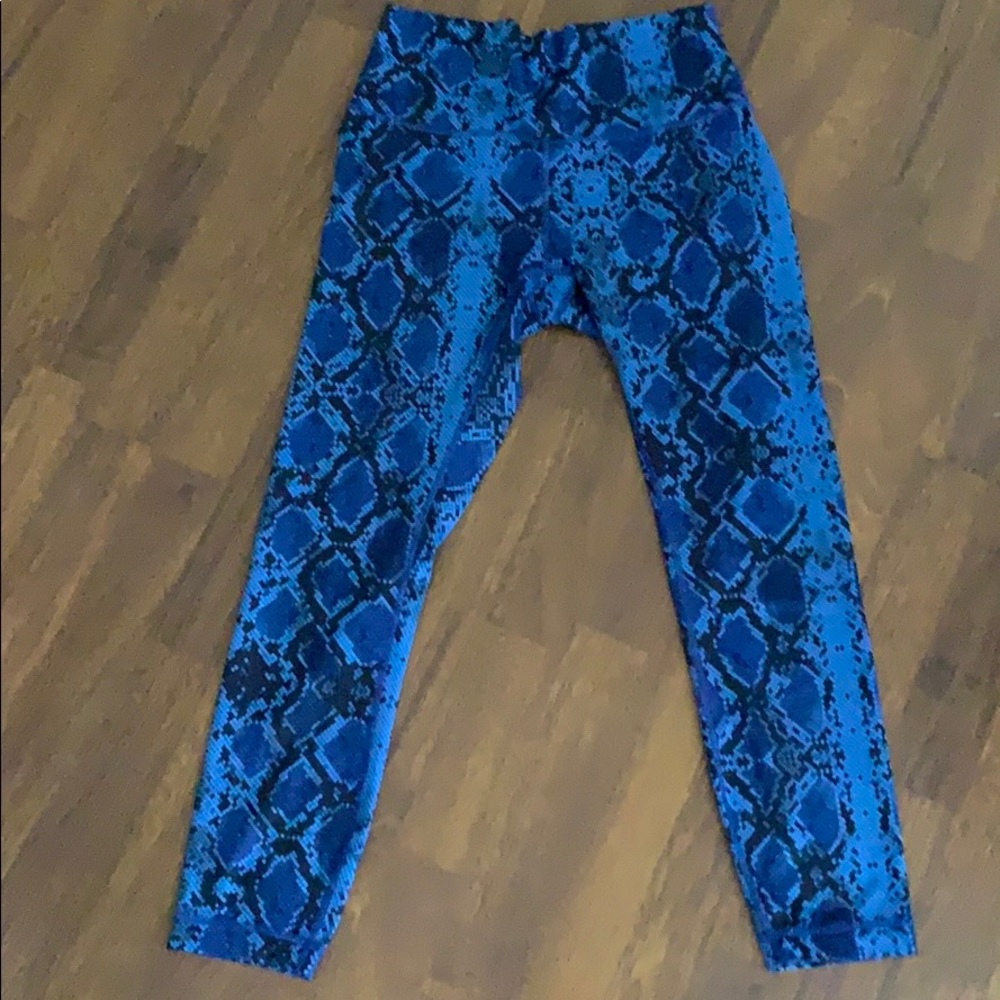 Lululemon Snake-print leggings size 8